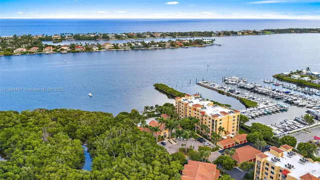 $300,000 | 1200 Scotia Drive, Unit 203, Hypoluxo, FL 33462