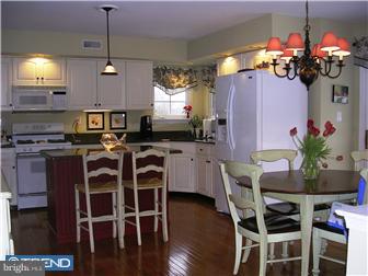 6 Ludlow Road Yardley, PA 19067 - Photo 6 of 12 Kitchen