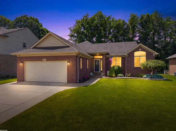 $489,900 | 22350 Brantingham Road, Macomb, MI 48044
