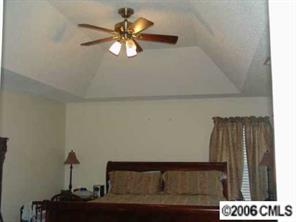 8348 Fox Swamp Road Charlotte, NC 28215 - Photo 3 of 8 Gallery Image 3