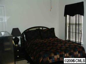 8348 Fox Swamp Road Charlotte, NC 28215 - Photo 5 of 8 Gallery Image 5