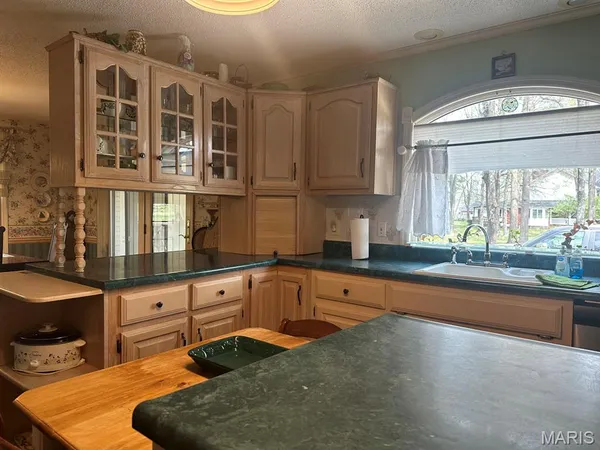 $450,000 | 11287 Cypress Point Lane, Dexter, MO 63841