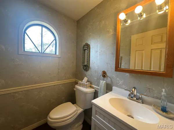 $450,000 | 11287 Cypress Point Lane, Dexter, MO 63841