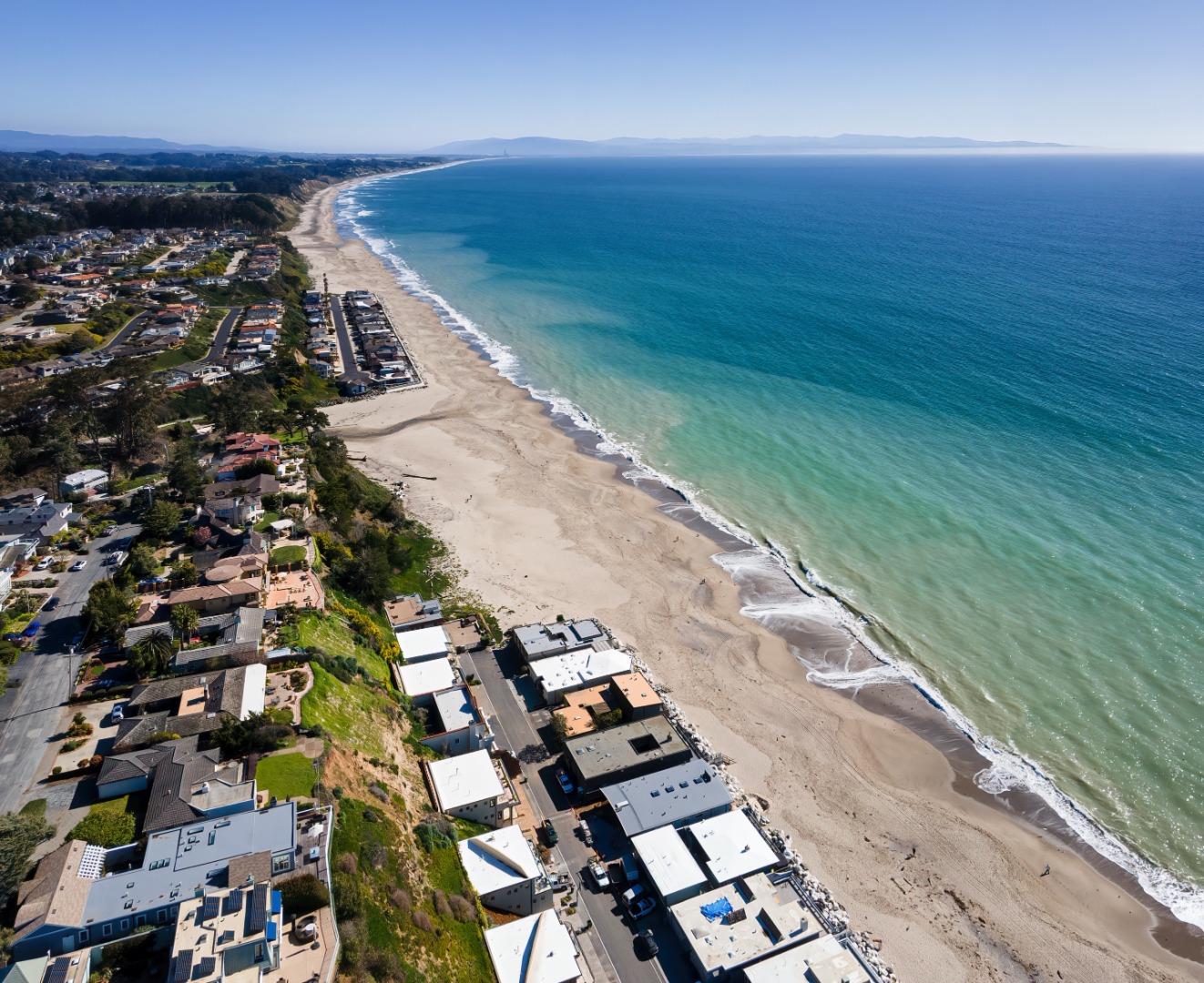621 Townsend Drive Aptos, CA 95003 - Photo 6 of 43