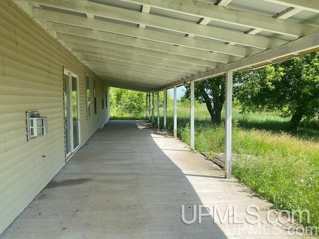 8077 Co Road Gladstone, MI 49837 - Photo 2 of 21