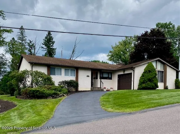 $389,000 | 135 Sumner Avenue, Clarks Summit, PA 18411