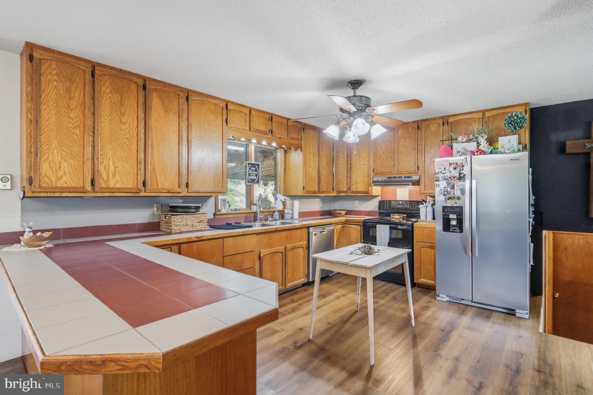 238 Landis Lane Green Spring, WV 26722 - Photo 11 of 40
