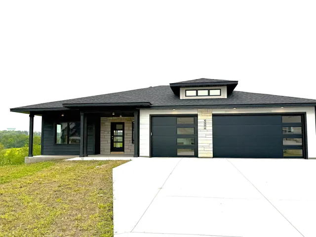 $824,000 | 4904 Noble Road Northwest, Rochester, MN 55901