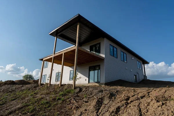 $824,000 | 4904 Noble Road Northwest, Rochester, MN 55901