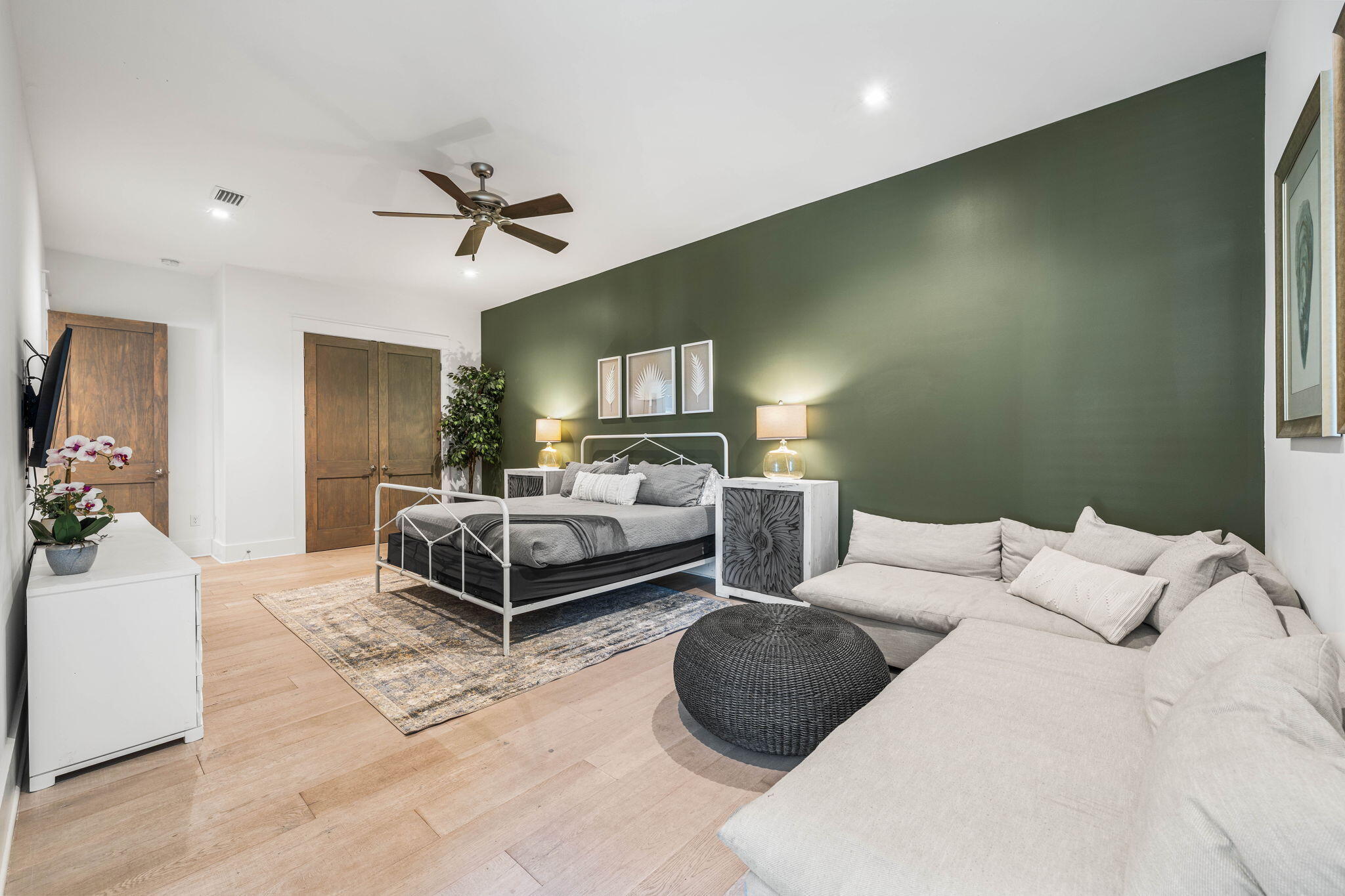 1683 South Co Highway 393 Santa Rosa Beach, FL 32459 - Photo 28 of 72 a bedroom with a bed window and couch