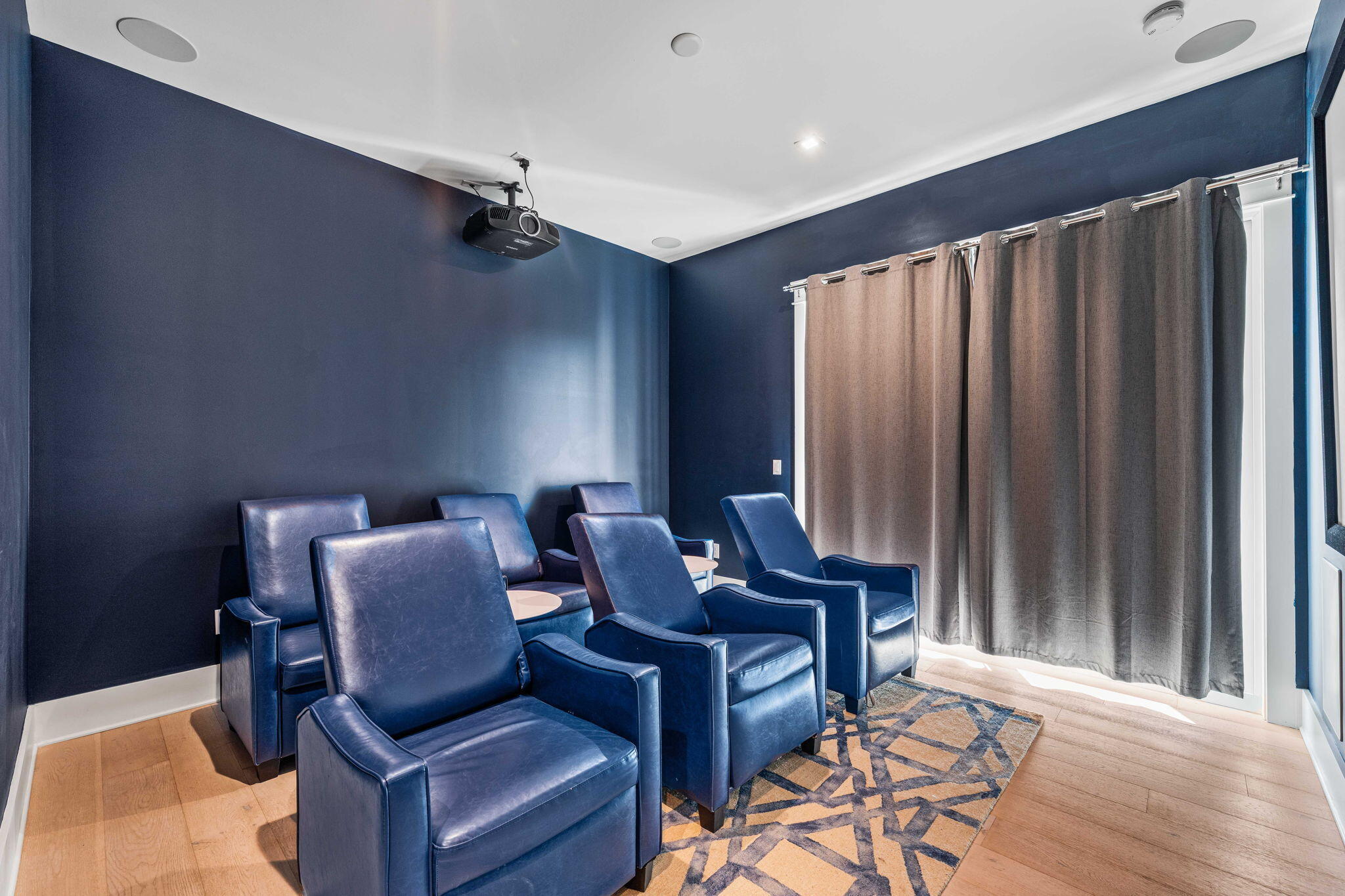 1683 South Co Highway 393 Santa Rosa Beach, FL 32459 - Photo 59 of 72 a living room with furniture and a window