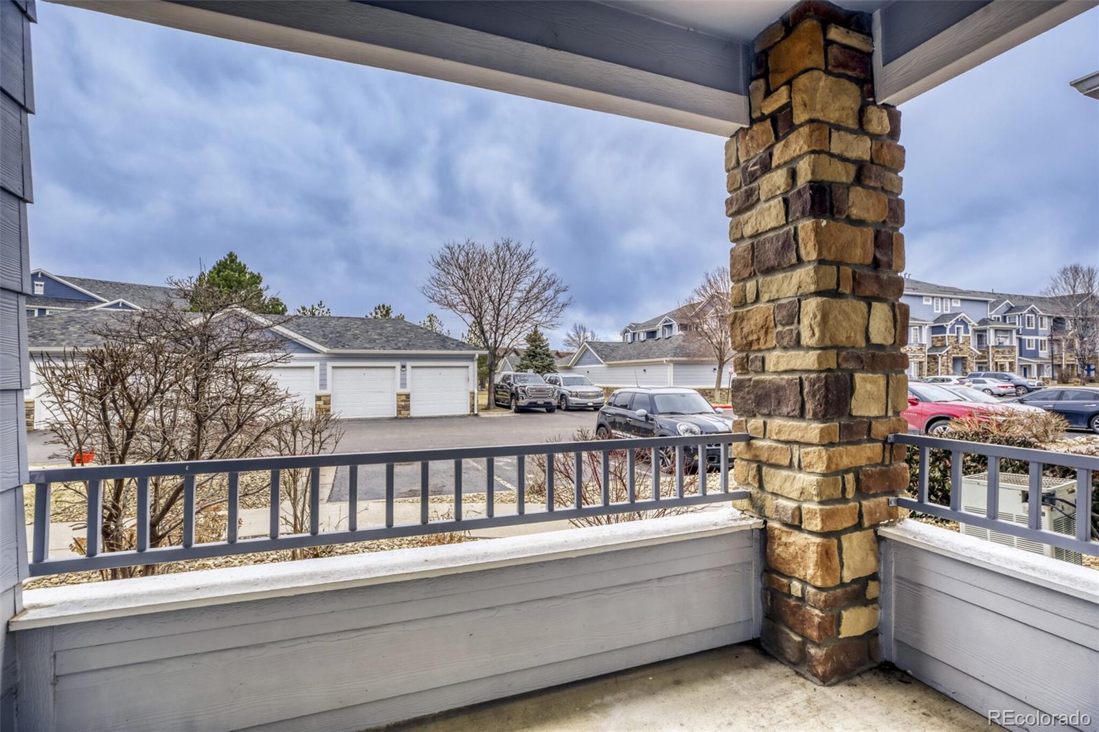 5255 Memphis Street, Unit 207 Denver, CO 80239 - Photo 21 of 21 a view of entryway and hall
