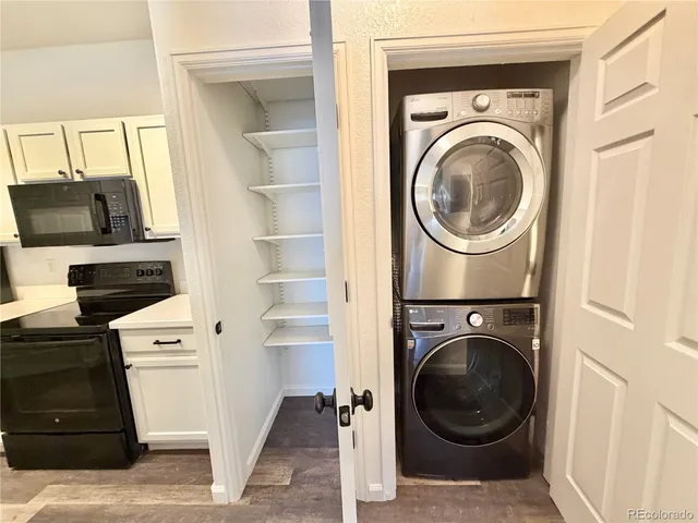 $1,850 | 5255 Memphis Street, Unit 207, Denver, CO 80239