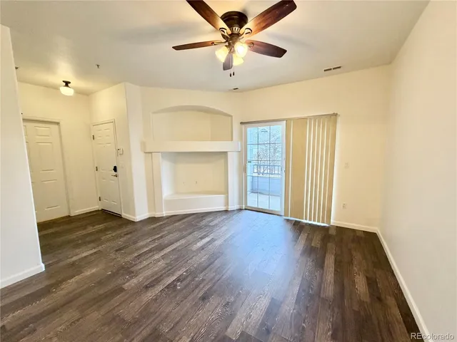 $1,850 | 5255 Memphis Street, Unit 207, Denver, CO 80239