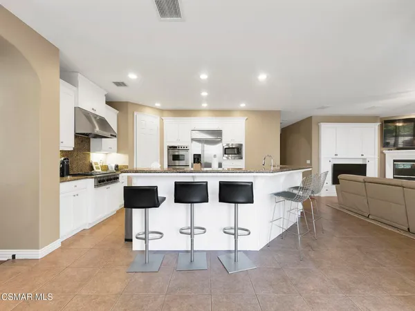 $12,000 | 3302 Woodley Avenue, Thousand Oaks, CA 91362