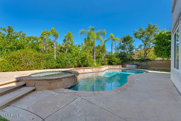 $12,000 | 3302 Woodley Avenue, Thousand Oaks, CA 91362