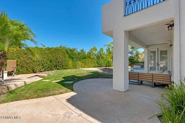 $12,000 | 3302 Woodley Avenue, Thousand Oaks, CA 91362