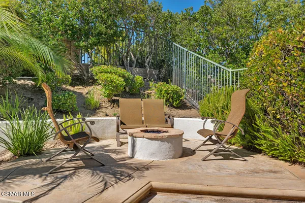 $12,000 | 3302 Woodley Avenue, Thousand Oaks, CA 91362