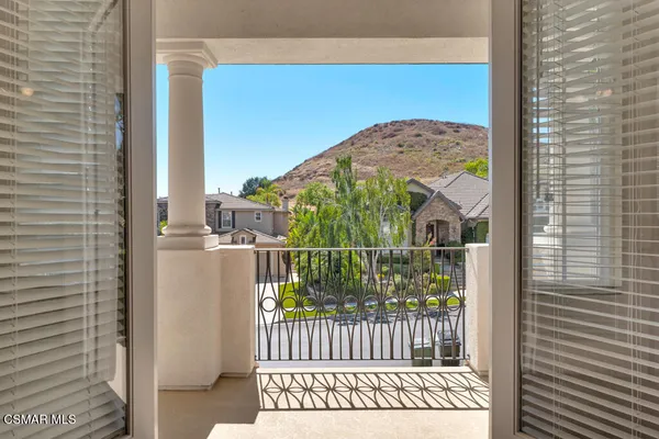 $12,000 | 3302 Woodley Avenue, Thousand Oaks, CA 91362