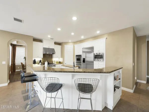 $12,000 | 3302 Woodley Avenue, Thousand Oaks, CA 91362