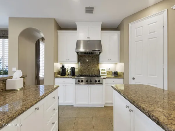 $12,000 | 3302 Woodley Avenue, Thousand Oaks, CA 91362