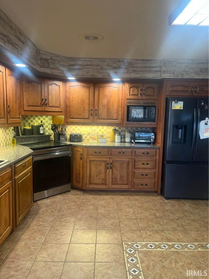 5268 East Country Club Road Logansport, IN 46947 - Photo 24 of 40