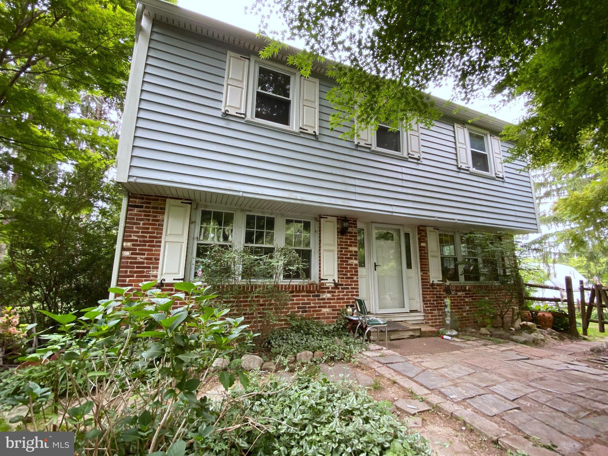 Welcome to 340 State Road!