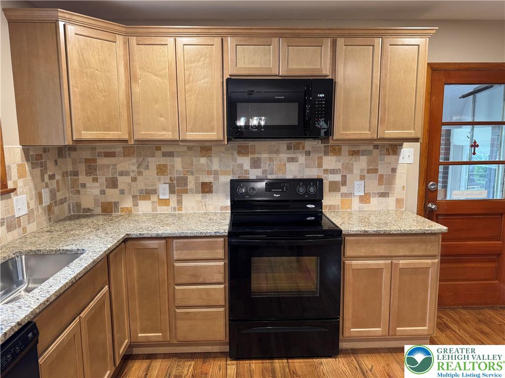 1035 Ridge Avenue Allentown, PA 18102 - Photo 14 of 57 Gallery Image 14