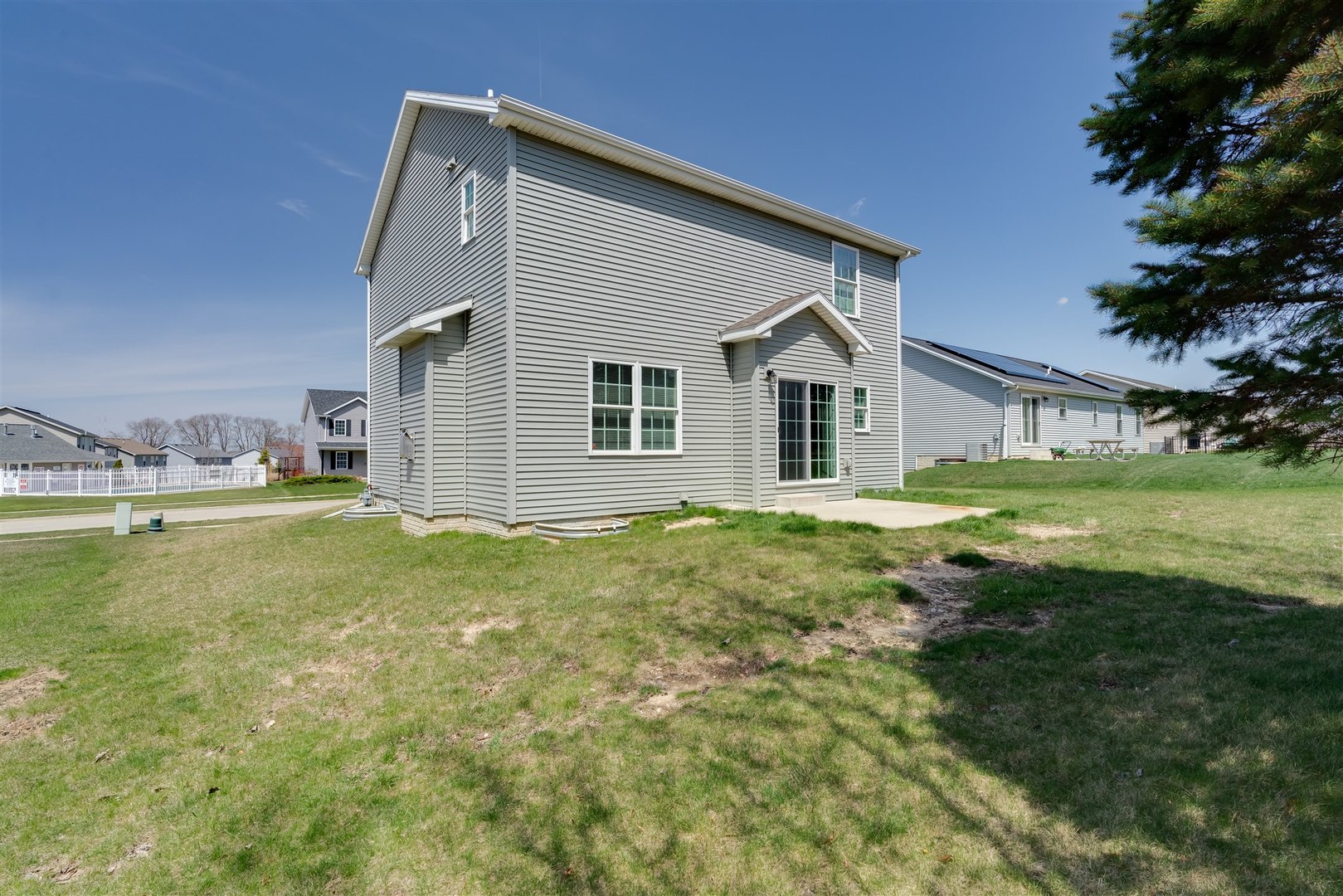 2514 Grey Fox Trail Bloomington, IL 61705 - Photo 34 of 37 a view of a house with a backyard