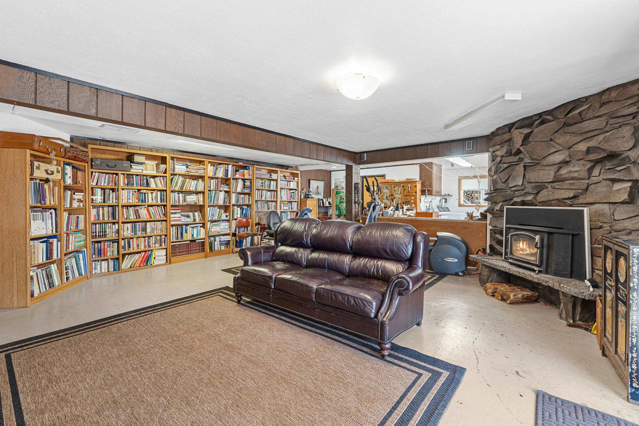 1031 Slide Creek Road Colville, WA 99114 - Photo 15 of 39 Gallery Image 15