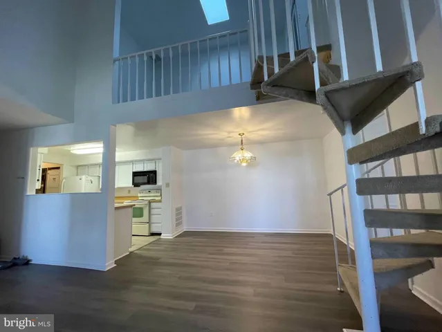 $1,995 | 13062 Shadyside Lane, Unit 966, Germantown, MD 20874