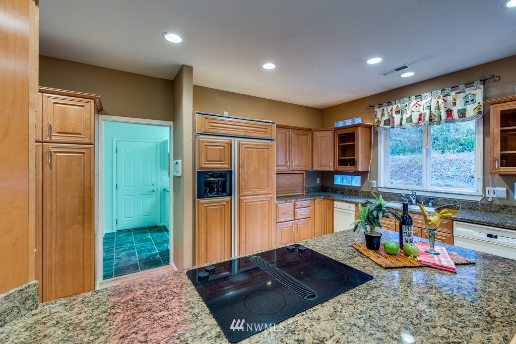 346 Southwest Spruce Road Port Orchard, WA 98367 - Photo 16 of 25 Gallery Image 16