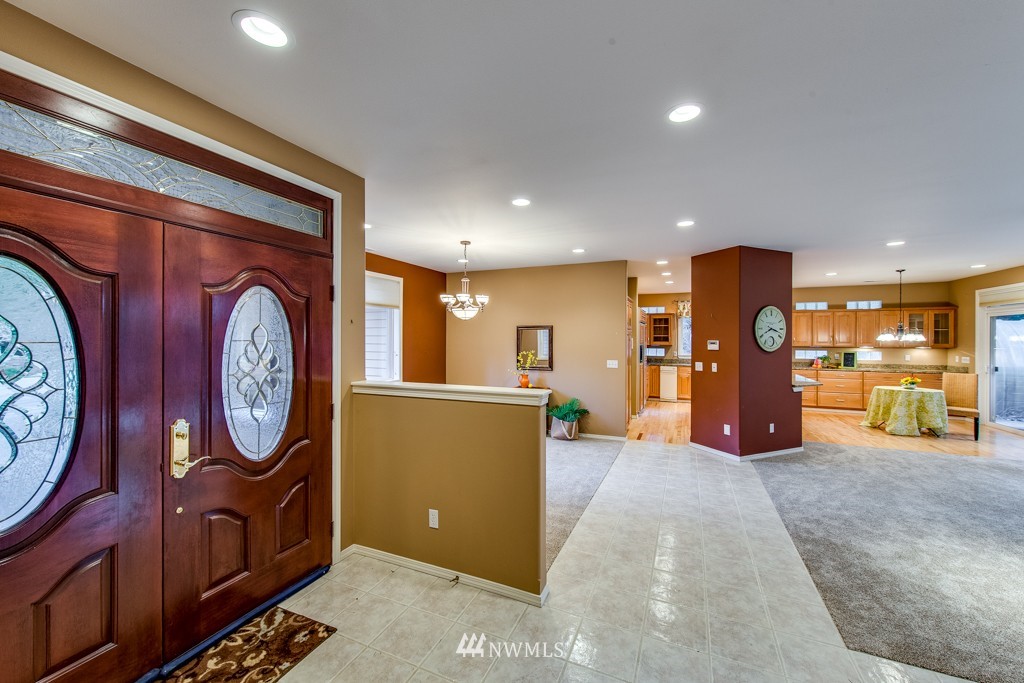 346 Southwest Spruce Road Port Orchard, WA 98367 - Photo 6 of 25 Gallery Image 6