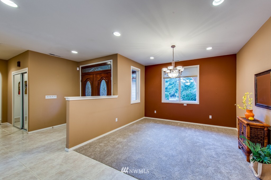 346 Southwest Spruce Road Port Orchard, WA 98367 - Photo 7 of 25 Gallery Image 7
