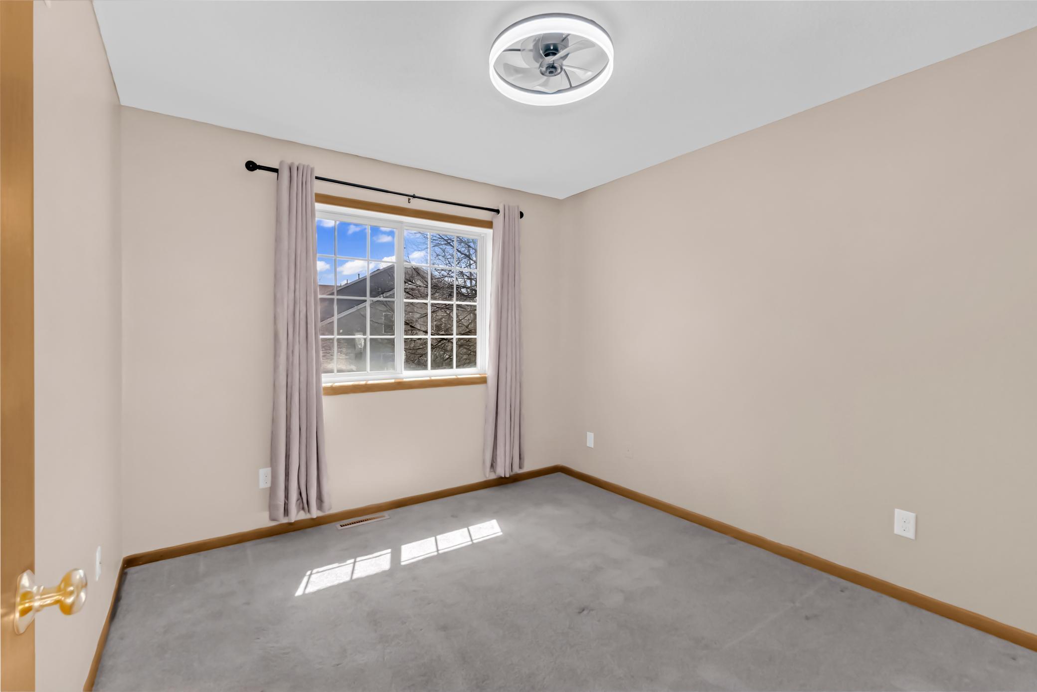 9858 Hamlet Court South Cottage Grove, MN 55016 - Photo 12 of 22