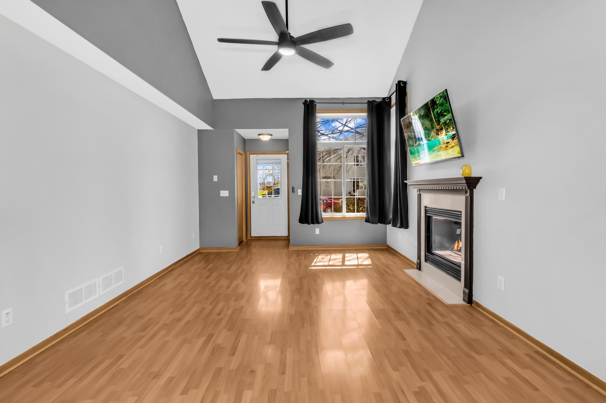 9858 Hamlet Court South Cottage Grove, MN 55016 - Photo 4 of 22