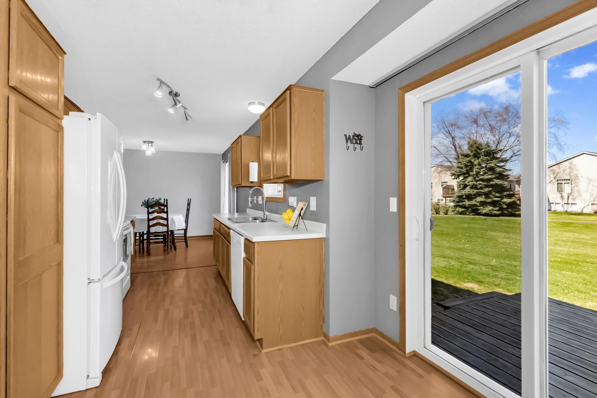 9858 Hamlet Court South Cottage Grove, MN 55016 - Photo 7 of 22