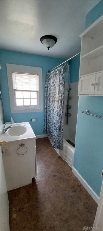1501 Cardington Road Kettering, OH 45409 - Photo 11 of 24 Bathroom 1st level