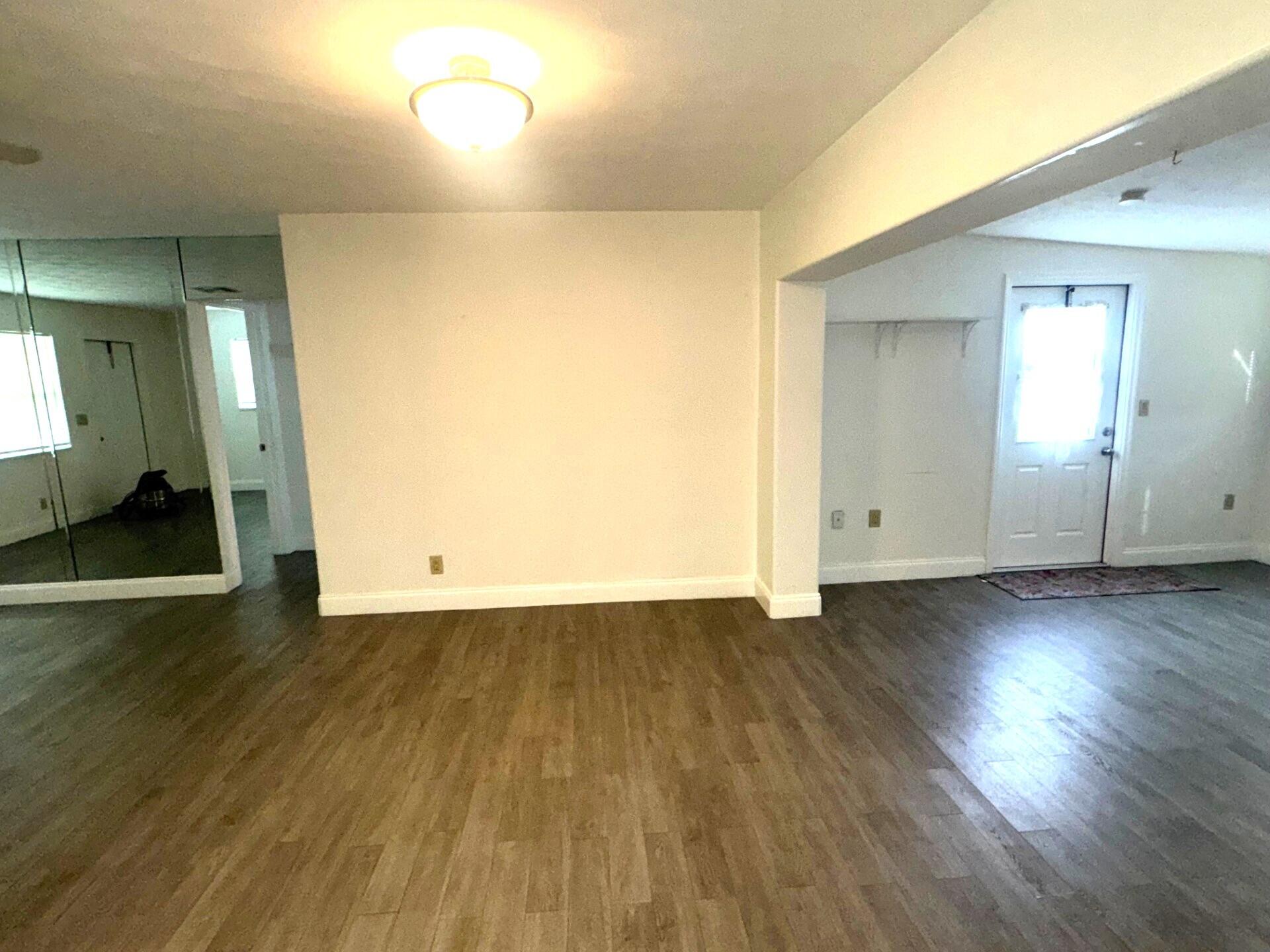 4472 Alden Avenue Stuart, FL 34997 - Photo 10 of 33 Family Room 11
