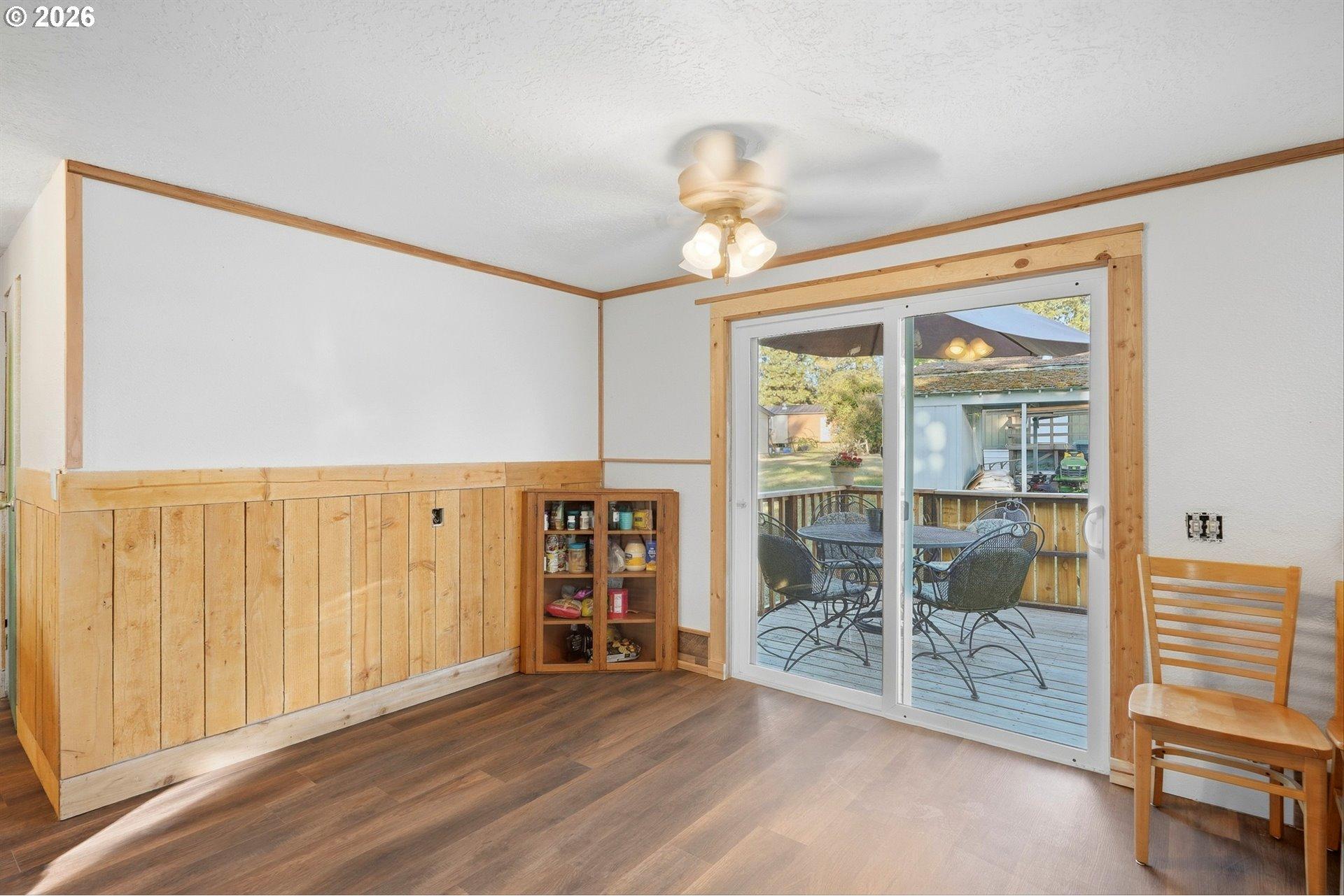 36451 South Sawtell Road, Unit 8 Molalla, OR 97038 - Photo 5 of 27 Gallery Image 5