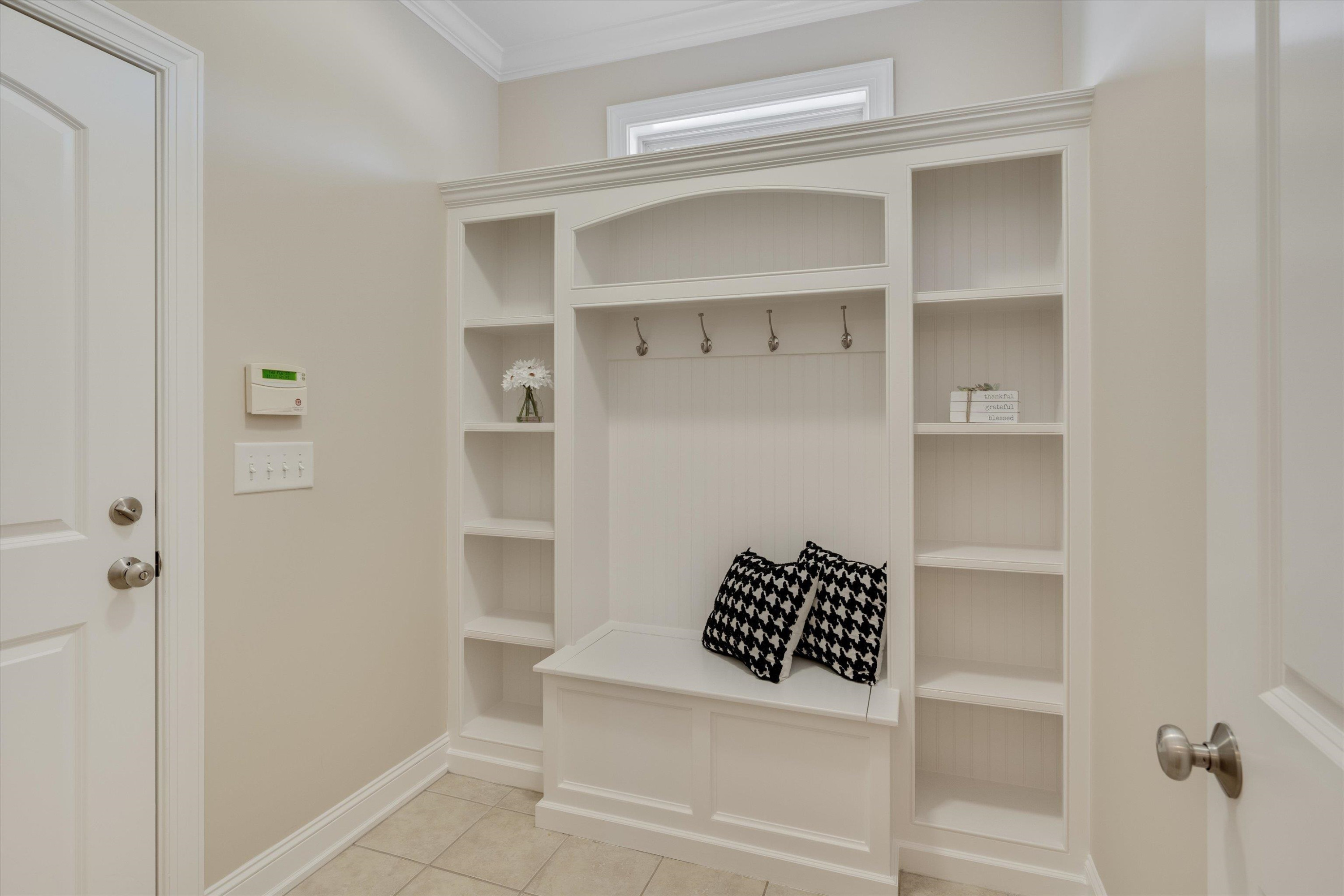 2704 Full Circle Raleigh, NC 27613 - Photo 16 of 32 Photo 16
