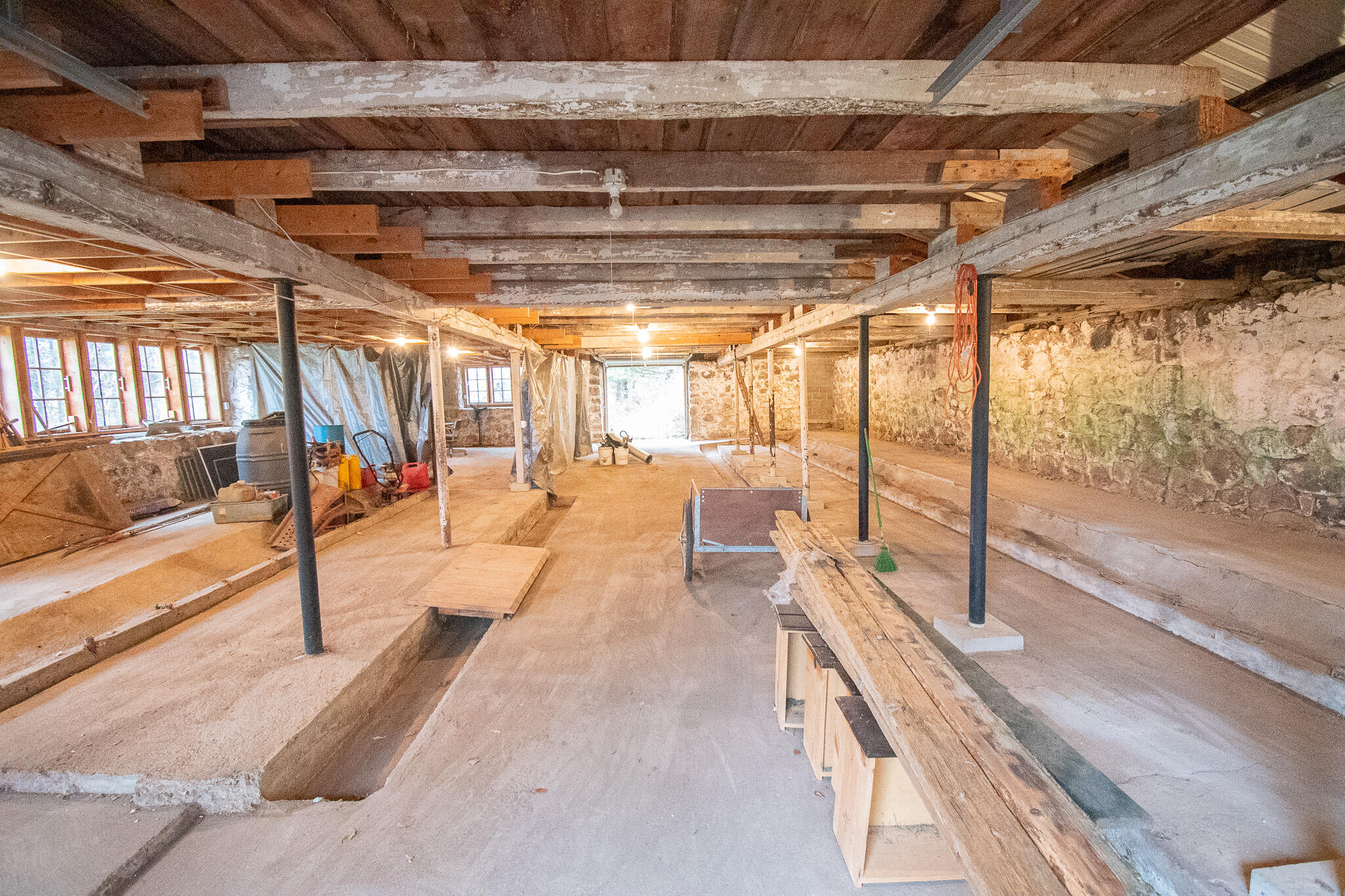 E516 Rustad Road Harrison, WI 54945 - Photo 23 of 52 Inside barn