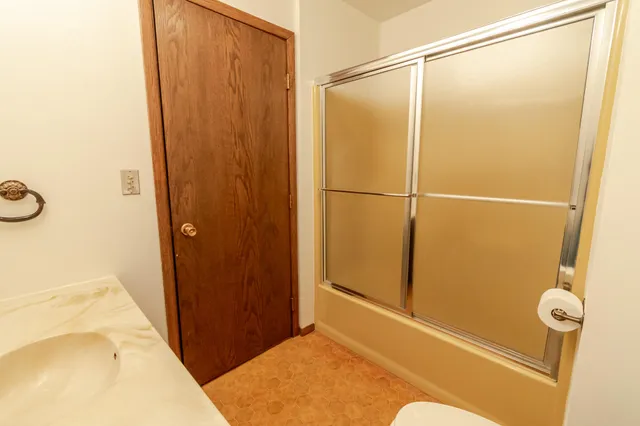 $650,000 | E516 Rustad Road, Harrison, WI 54945