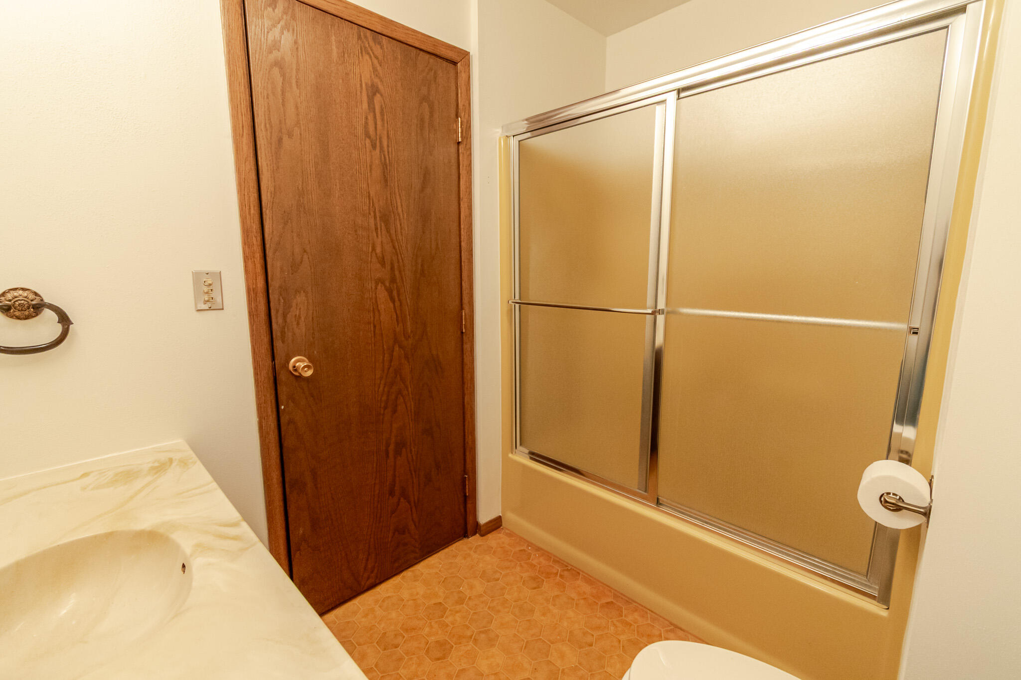 E516 Rustad Road Harrison, WI 54945 - Photo 35 of 52 Main Full Bth