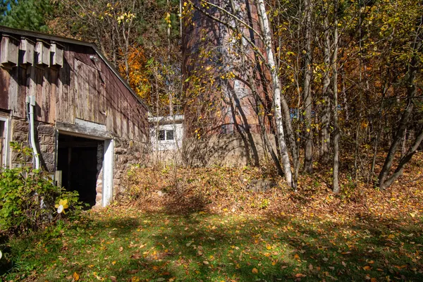 $625,000 | E516 Rustad Road, Harrison, WI 54945