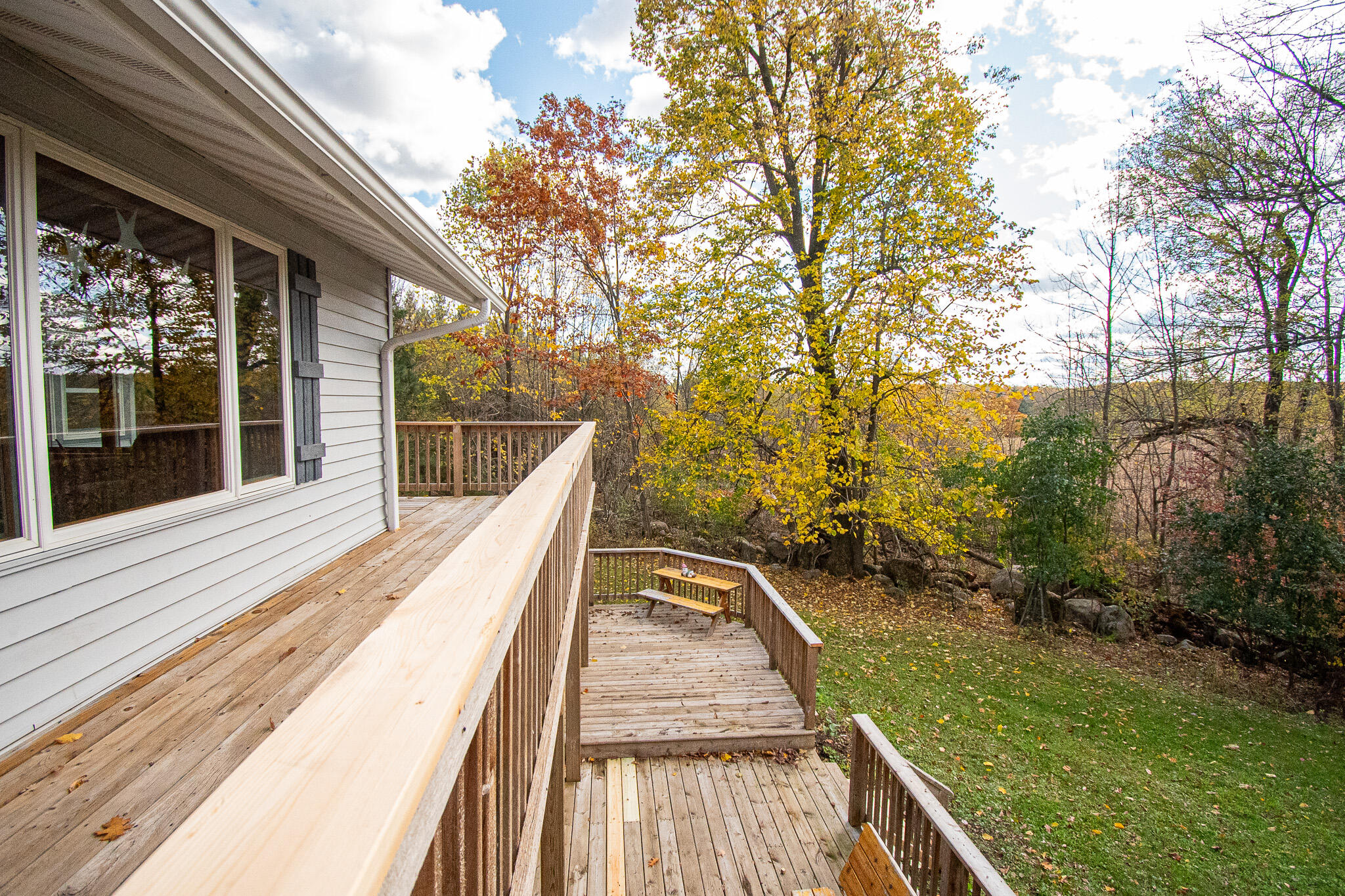 E516 Rustad Road Harrison, WI 54945 - Photo 42 of 52 Front deck