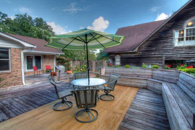 9075 Mosley Road Fairhope, AL 36532 - Photo 29 of 46 back deck
