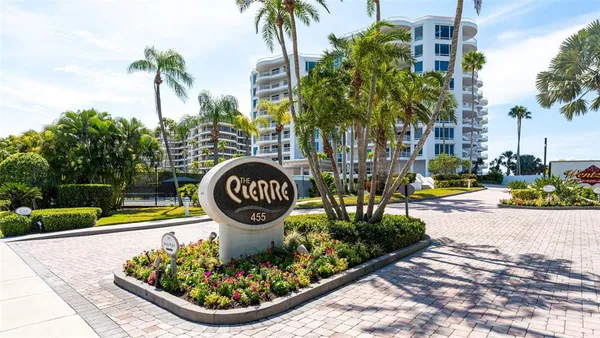 $25,000 | 455 Longboat Club Road, Unit PH1, Longboat Key, FL 34228
