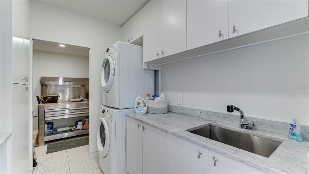 455 Longboat Club Road, Unit PH1 Longboat Key, FL 34228 - Photo 36 of 75