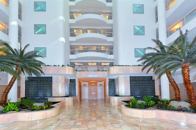 $25,000 | 455 Longboat Club Road, Unit PH1, Longboat Key, FL 34228